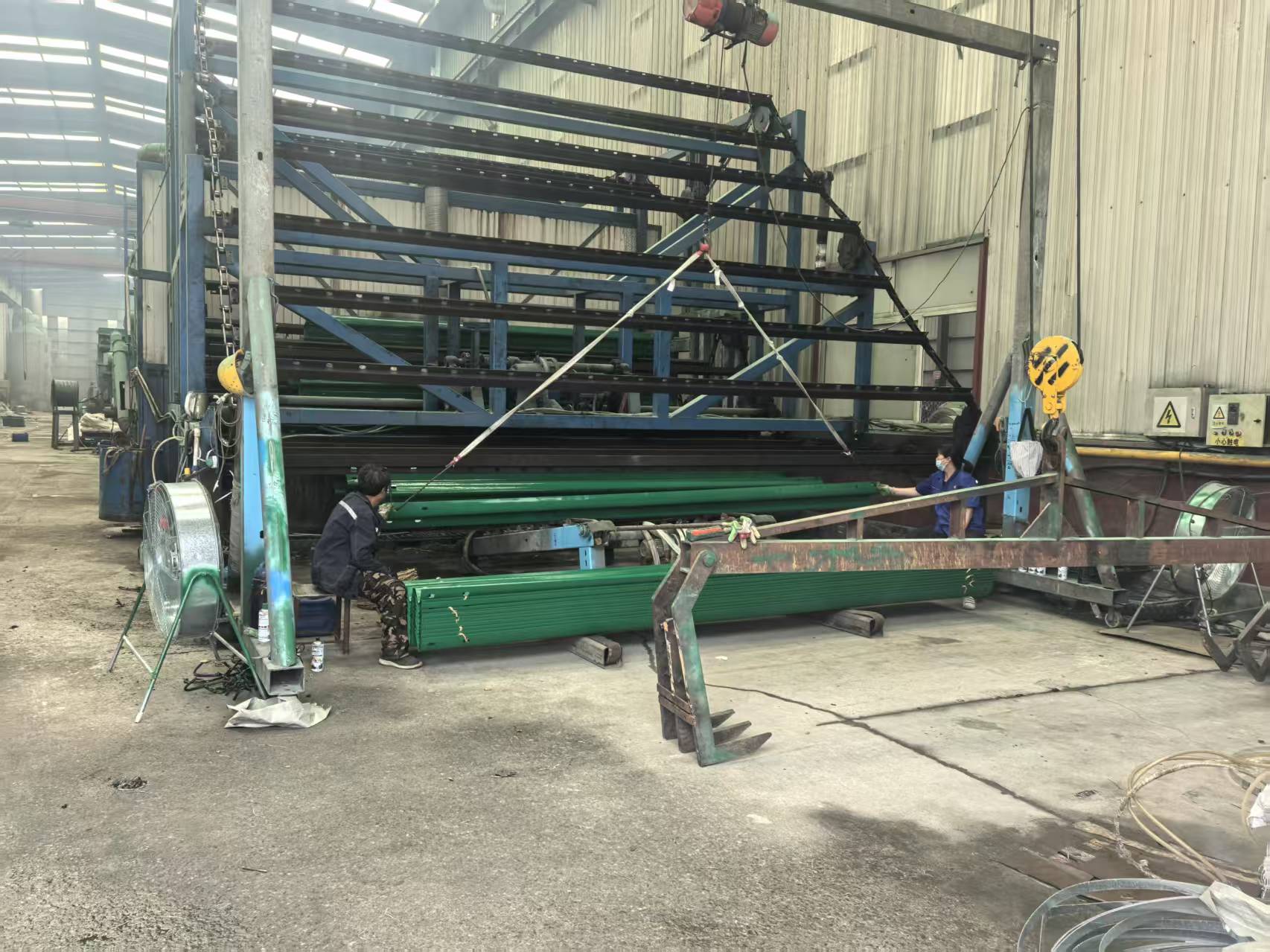 嘉兴市波形护栏配件环氧锌基波形护栏 - 排名