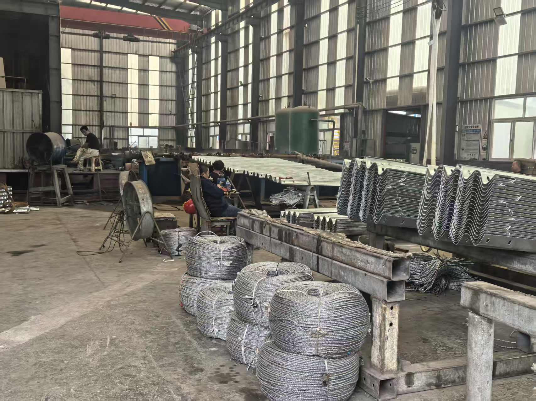 嘉兴市波形护栏板三波波形护栏 - 排名